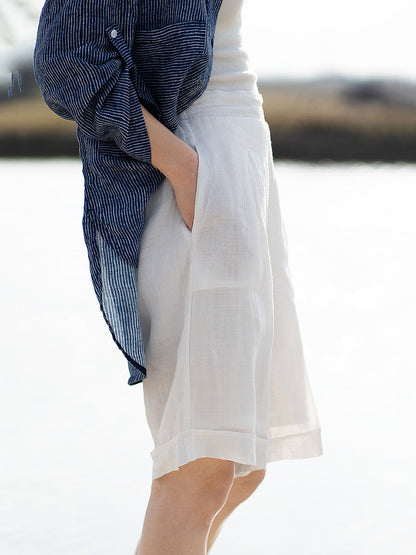 Classic Vintage Cardigan with a Flattering Fit