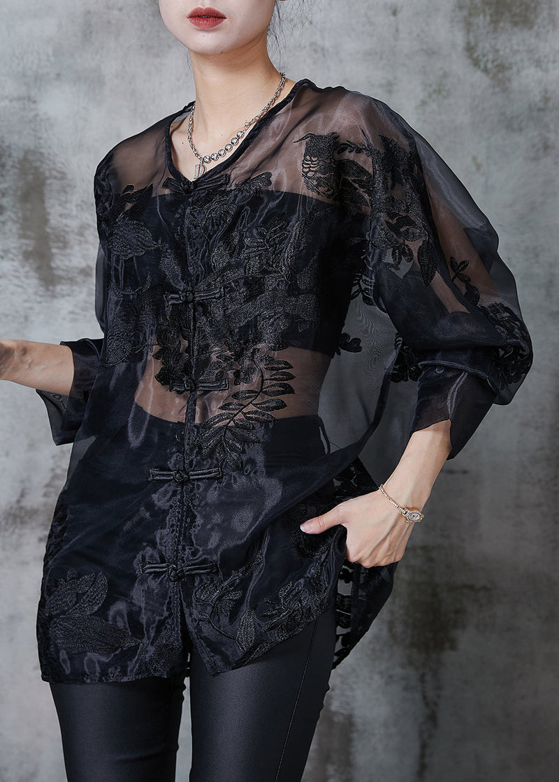 Classic Vintage & Enduringly Stylish Blouse