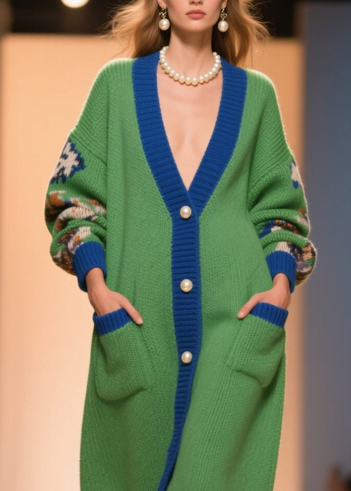 Classic Vintage Coat with a Flattering Fit