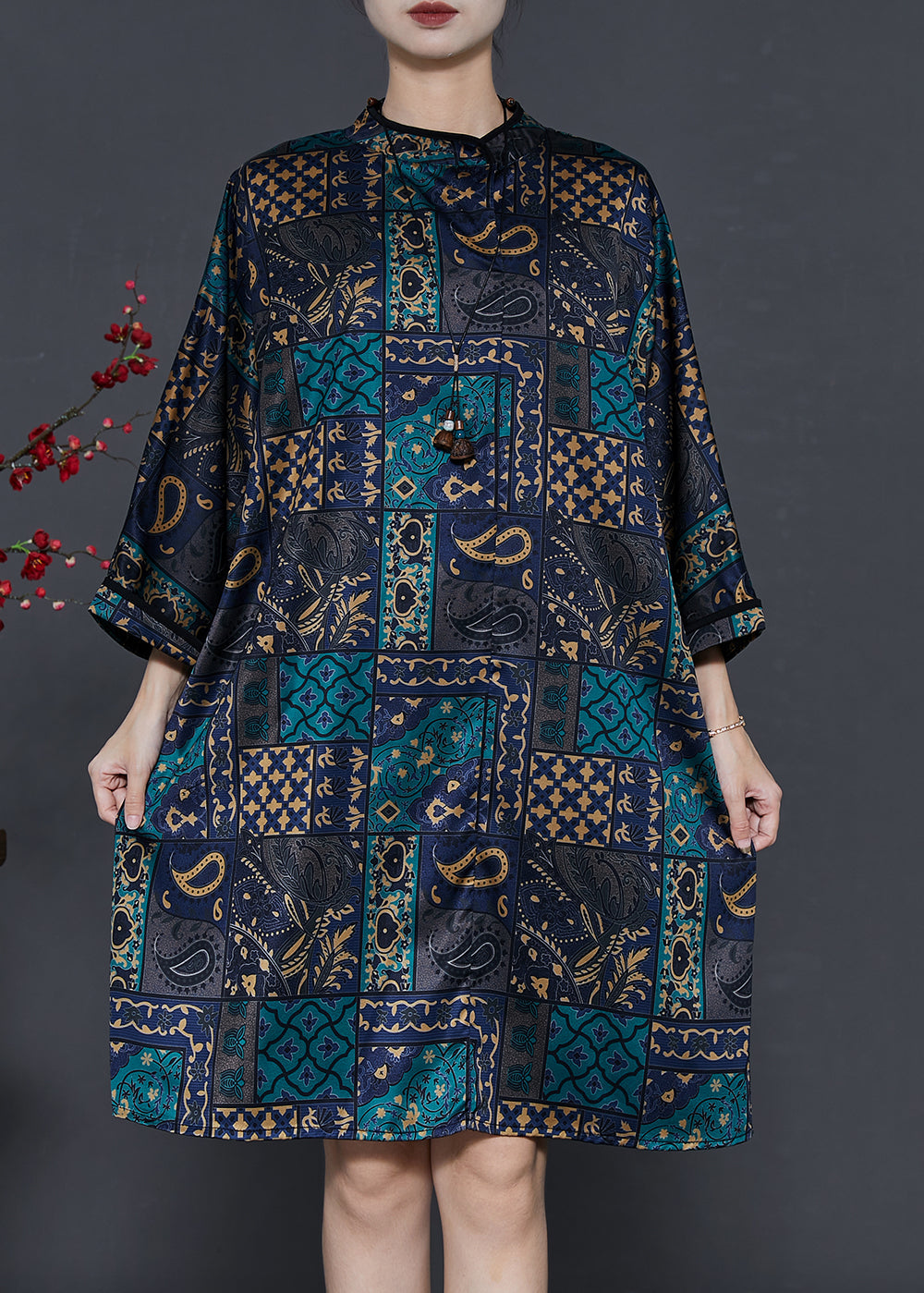 Beautifully Crafted Dress in a Classic Style
