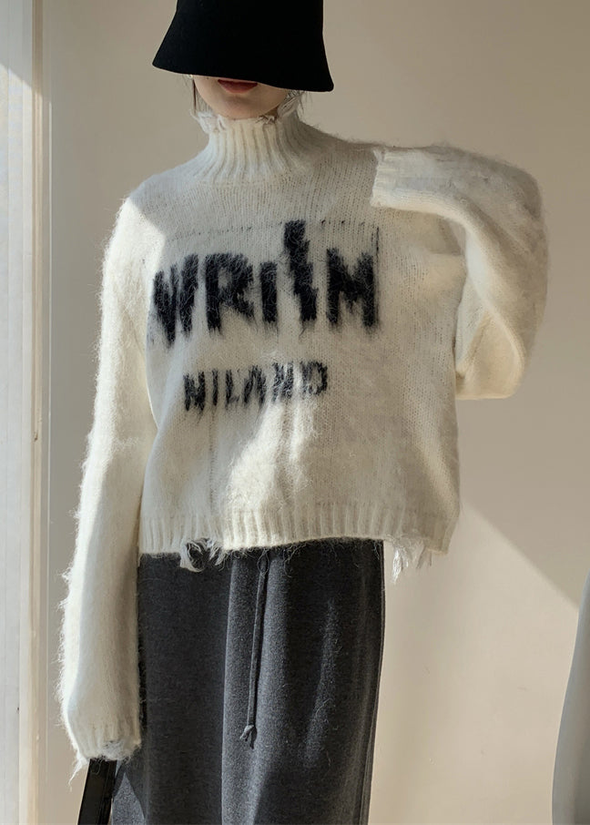Beautifully Finished Sweater in a Timeless Design