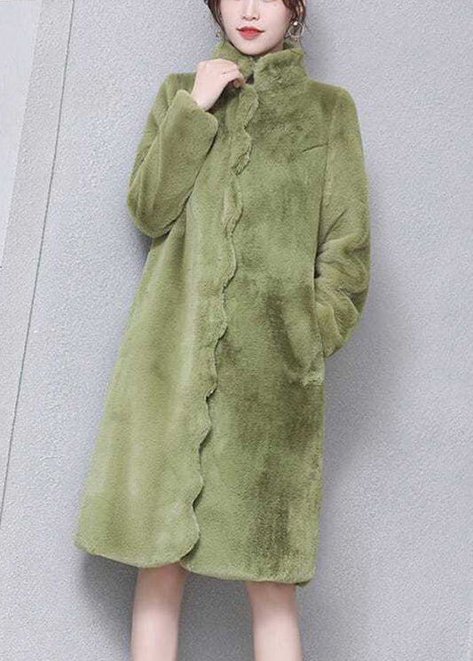Classic Vintage & Enduringly Stylish Coat