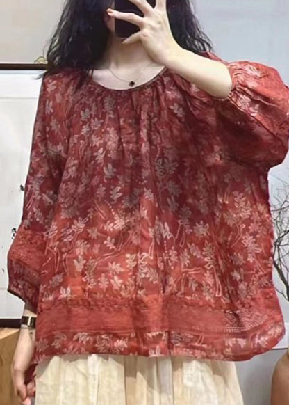 A Vintage Style Top with Delicate Timeless Details