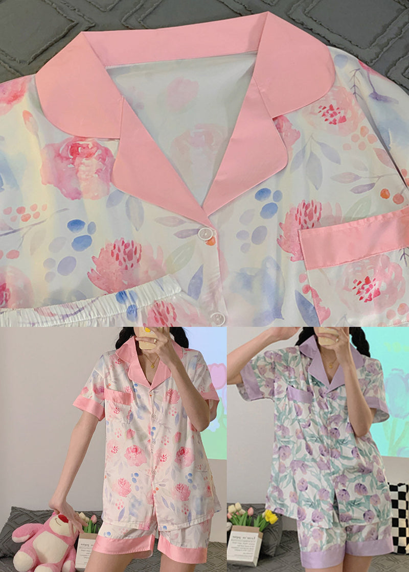 Finely Styled Garment with a Classic Vintage Look