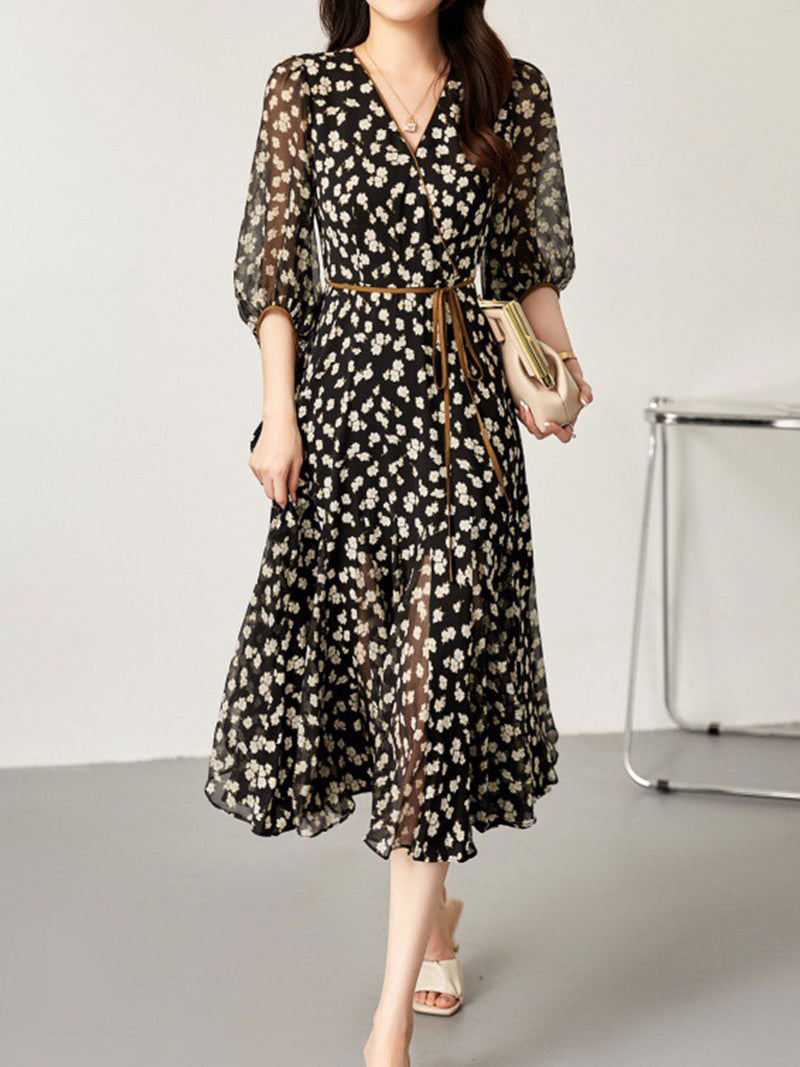 Polished Dress with an Effortless Classic Look