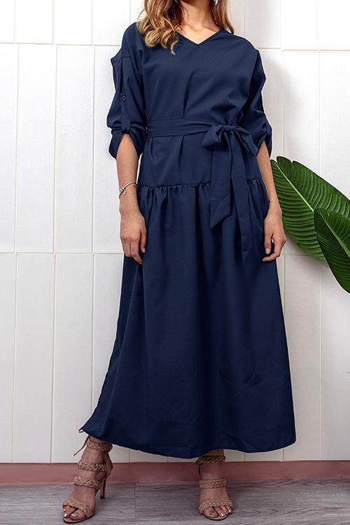 Beautifully Finished Dress in a Timeless Design
