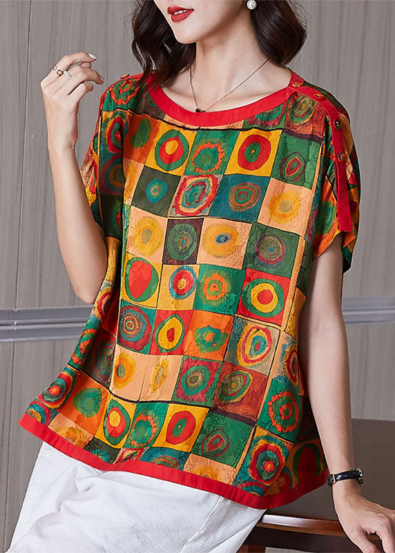 Classic Vintage Shirt with a Flattering Fit