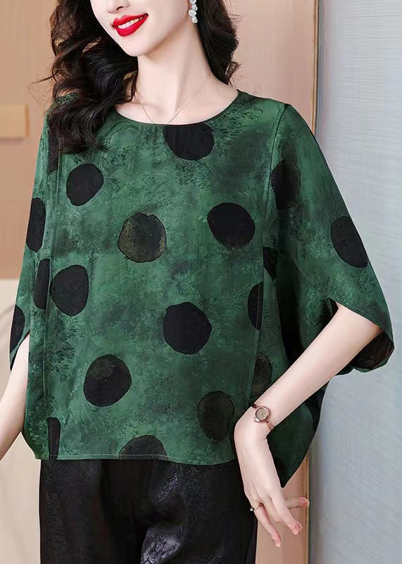 A Vintage Style Shirt with Delicate Timeless Details