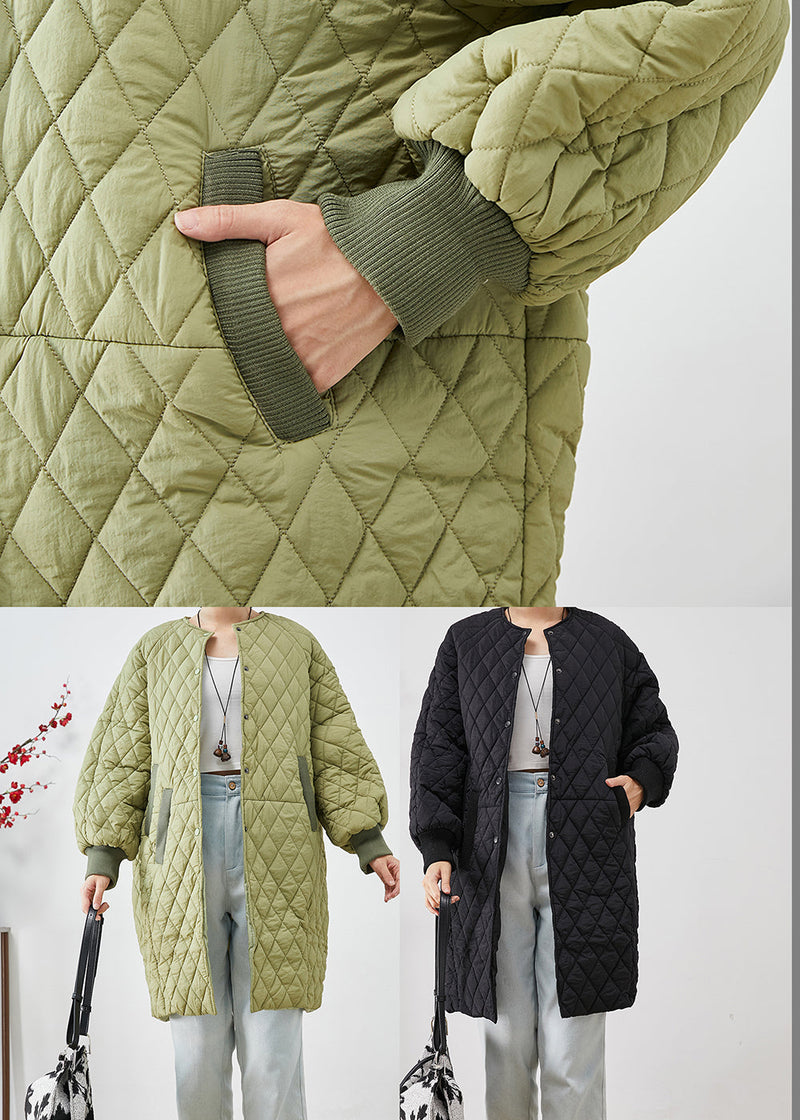 Beautifully Finished Coat in a Timeless Design