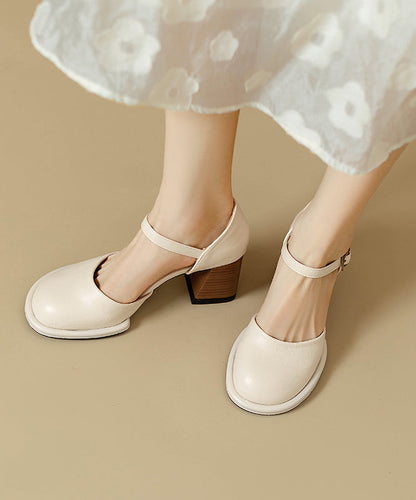 Graceful Orthopedic Sandals for Modern Look