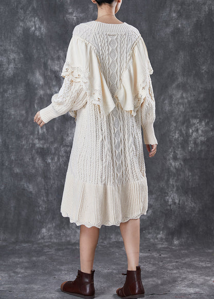 Well Tailored Sweater with a Graceful Silhouette