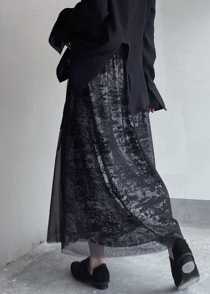 Effortlessly Elegant Garment with a Timeless Design