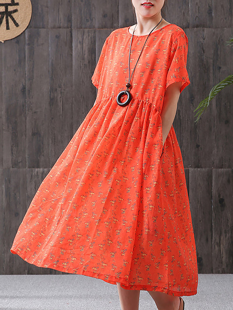 Well Tailored Dress with a Graceful Silhouette