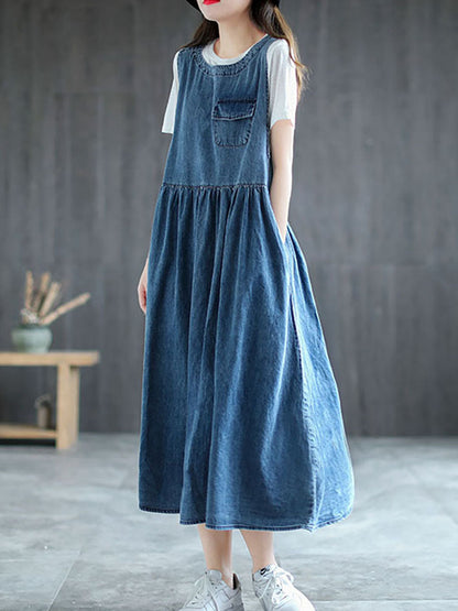 Classic Vintage Dress with a Flattering Fit