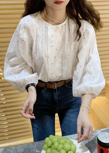 Gracefully Styled Shirt for Any Occasion