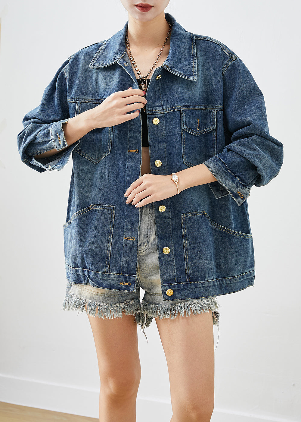 Gracefully Styled Coat for Any Occasion