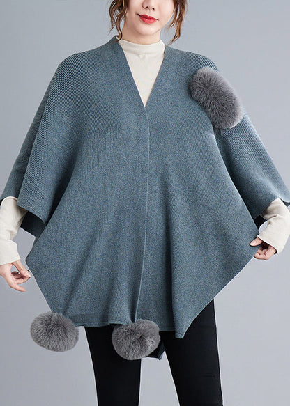 Well Tailored Coat with a Graceful Silhouette