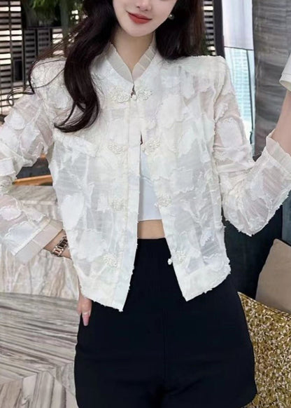 Effortlessly Elegant Coat with a Timeless Design