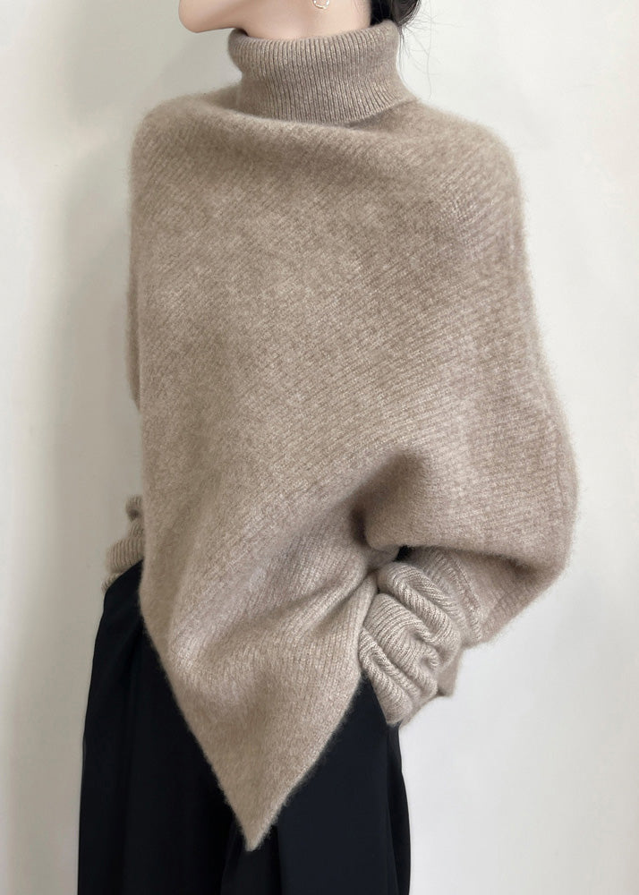 Beautifully Finished Sweater in a Timeless Design