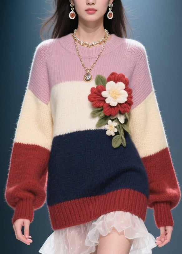 Well Tailored Sweater with a Graceful Silhouette