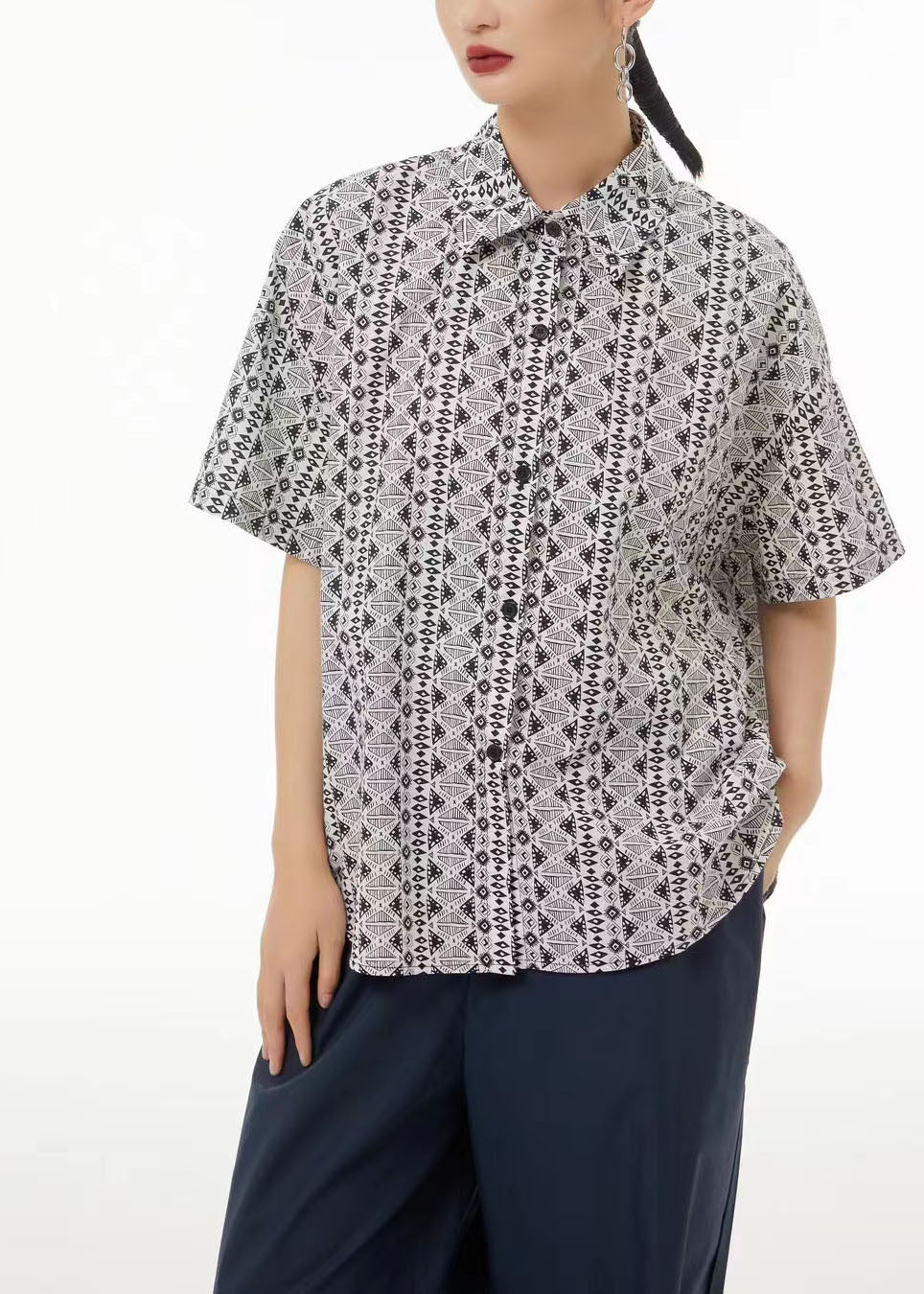 Beautifully Crafted Shirt in a Classic Style