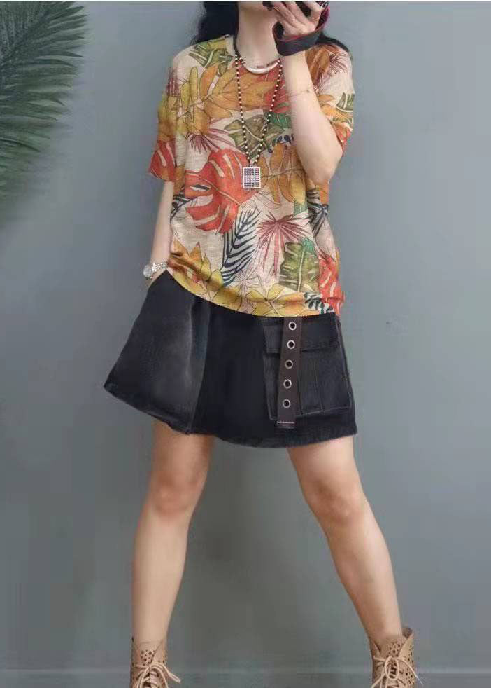 Effortlessly Elegant Top with a Timeless Design