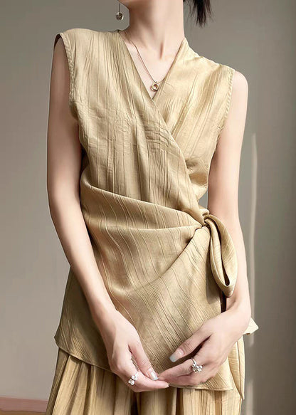A Vintage Style Shirt with Delicate Timeless Details