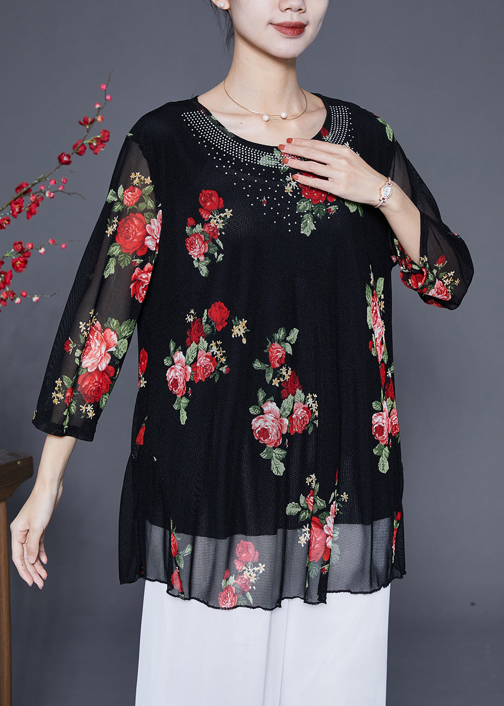 Elegantly Styled Blouse for Everyday Wear