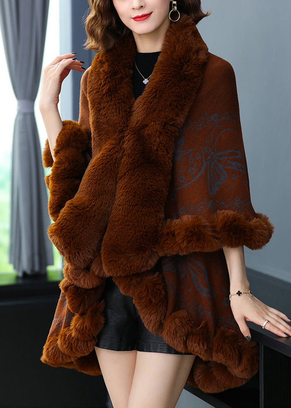 Elegantly Styled Coat for Everyday Wear
