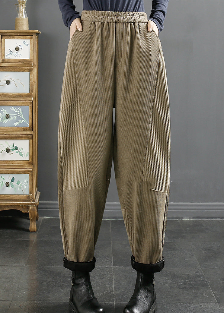 Well Tailored Pants with a Graceful Silhouette