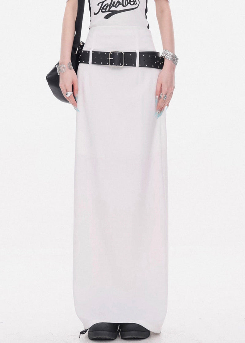 Effortlessly Elegant Garment with a Timeless Design
