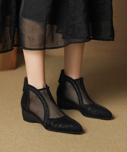 Graceful Orthopedic Boots for Modern Look