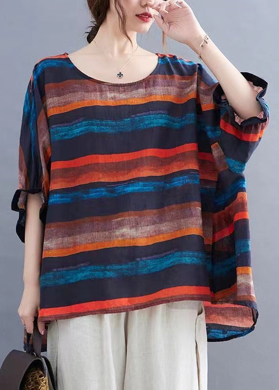 Well Tailored Top with a Graceful Silhouette