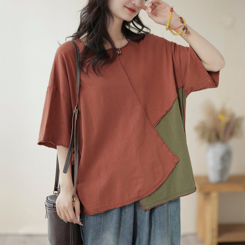 Well Tailored T-Shirt with a Graceful Silhouette