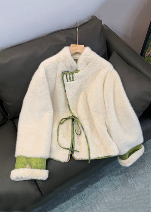 Polished Coat with an Effortless Classic Look