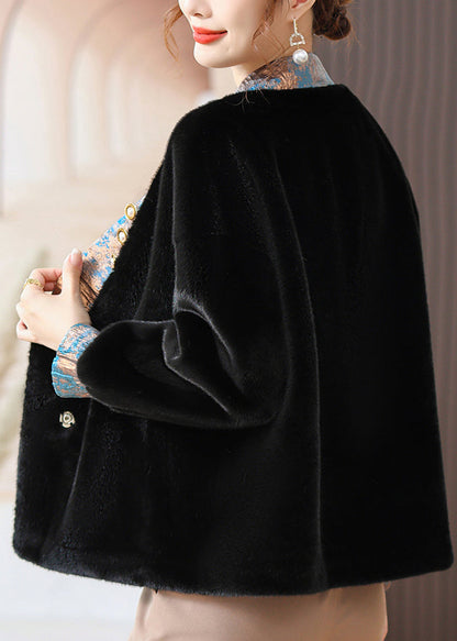 Sophisticated Coat with a Clean Classic Look