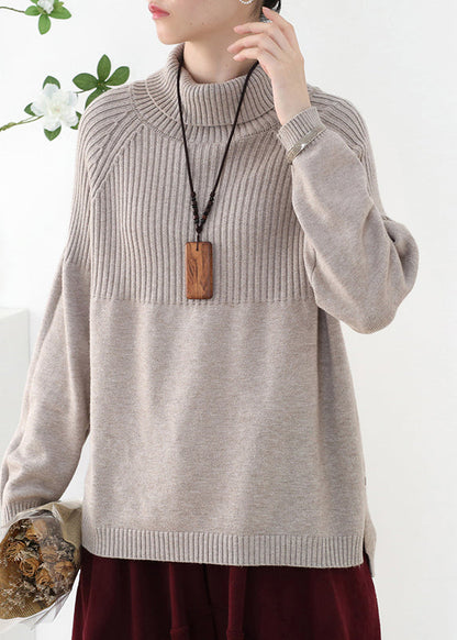Classic Vintage Sweater with a Flattering Fit