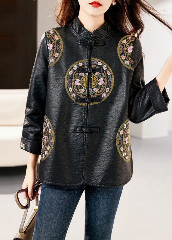 Classic Vintage & Enduringly Stylish Coat
