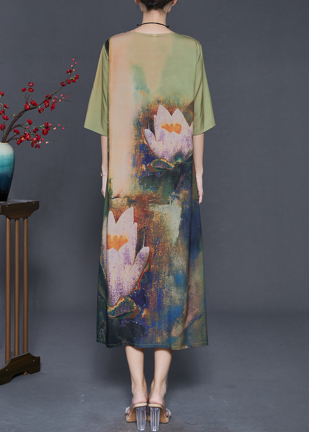A Vintage Style Dress with Delicate Timeless Details