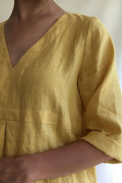 Effortlessly Elegant Dress with a Timeless Design