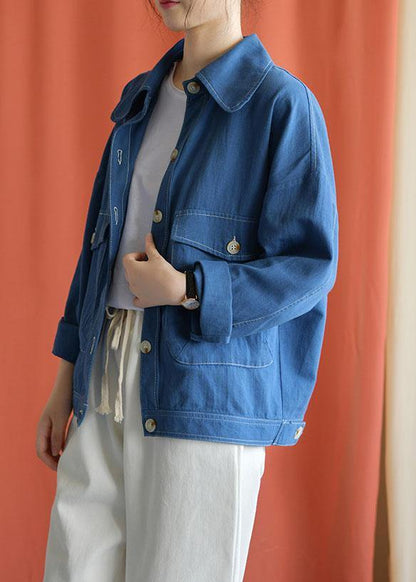 Beautifully Crafted Blouse in a Classic Style