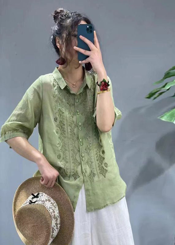 Sophisticated Shirt with a Clean Classic Look