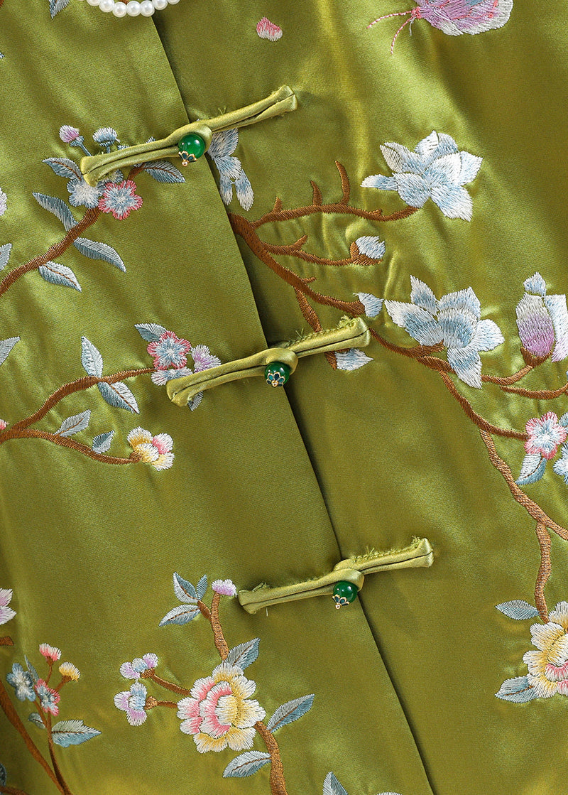 Classic Vintage & Enduringly Stylish Coat