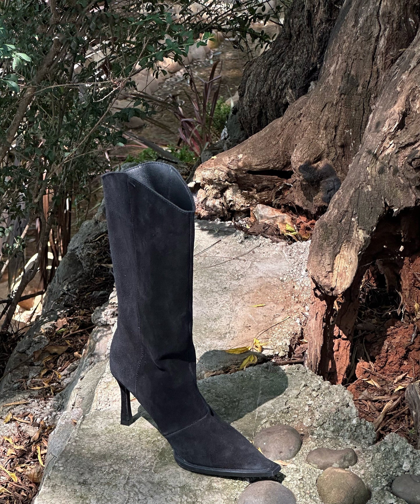 Chic Orthopedic Boots with Unique Design