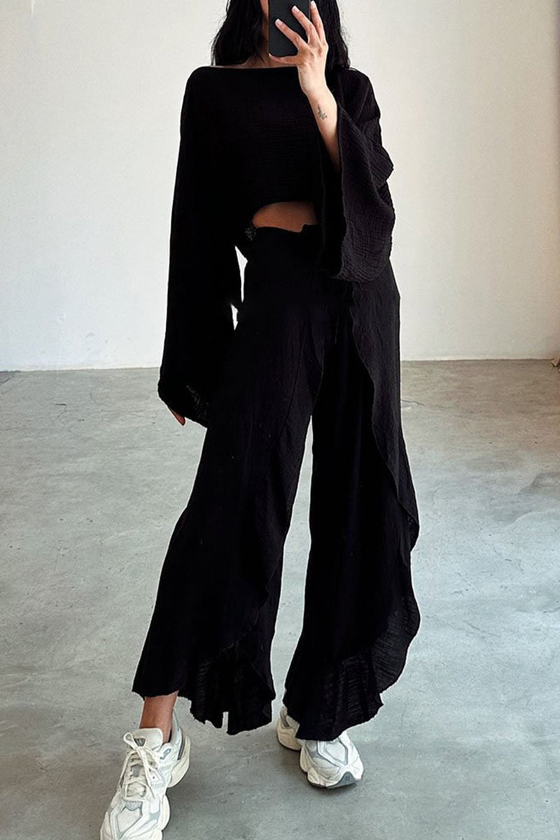 Well Tailored Pants with a Graceful Silhouette