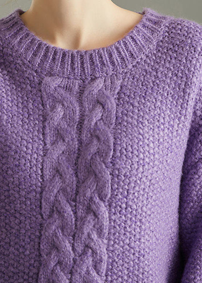 Well Tailored Sweater with a Graceful Silhouette