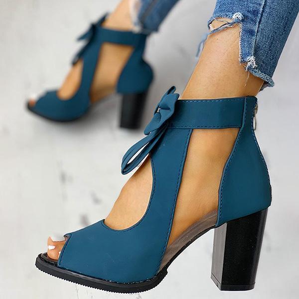 Chic Orthopedic Sandals with Unique Design