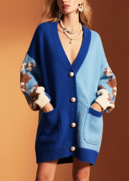 Well Tailored Coat with a Graceful Silhouette