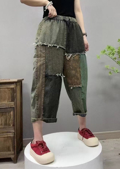 Effortlessly Elegant Pants with a Timeless Design