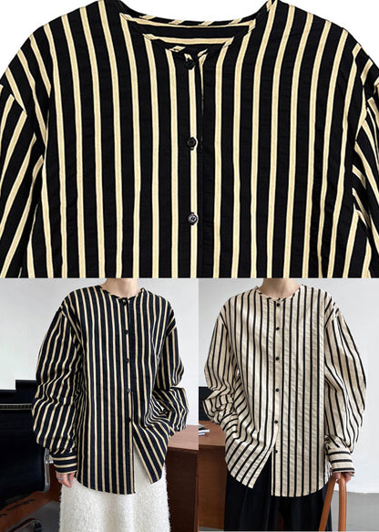 Classic Vintage Shirt with a Flattering Fit